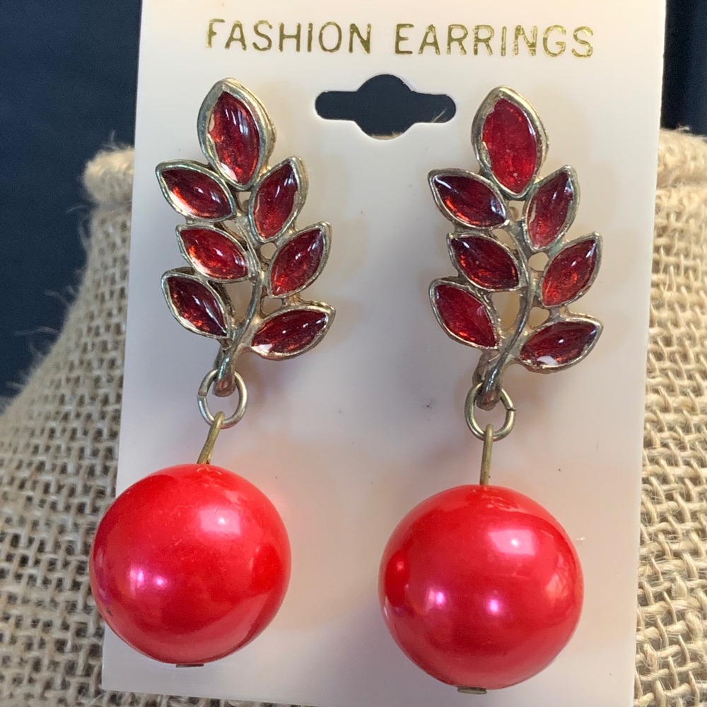 Red Leaf Drop Earrings Gold Tone Faux Pearl Bead Botanical Statement Jewelry